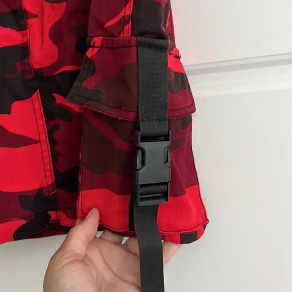 C'est Toi Camo Mini Skirt - Picture 5 of 6